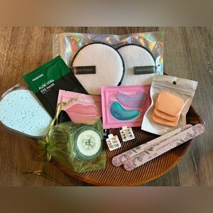 Assorted skin care & gift set